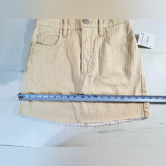 Frame High N Tight Striped Denim Mini Skirt, Color Sand Multi, Size 25 - Picture 5 of 11